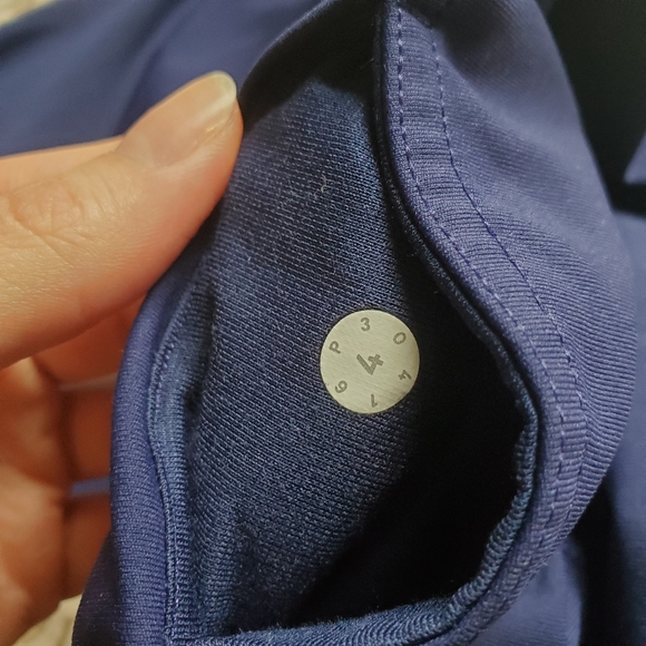 Lululemon Hot Like Agni leggings - Picture 4 of 5